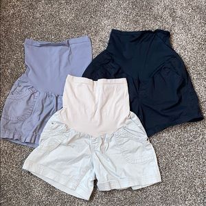 Maternity shorts bundle